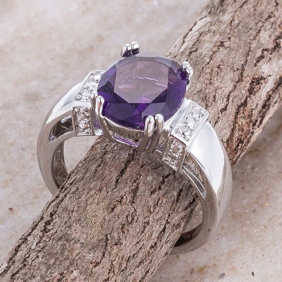 3 Ct. Oval Lab Amethyst/White Topaz Cocktail Ring - Picture 1 of 2